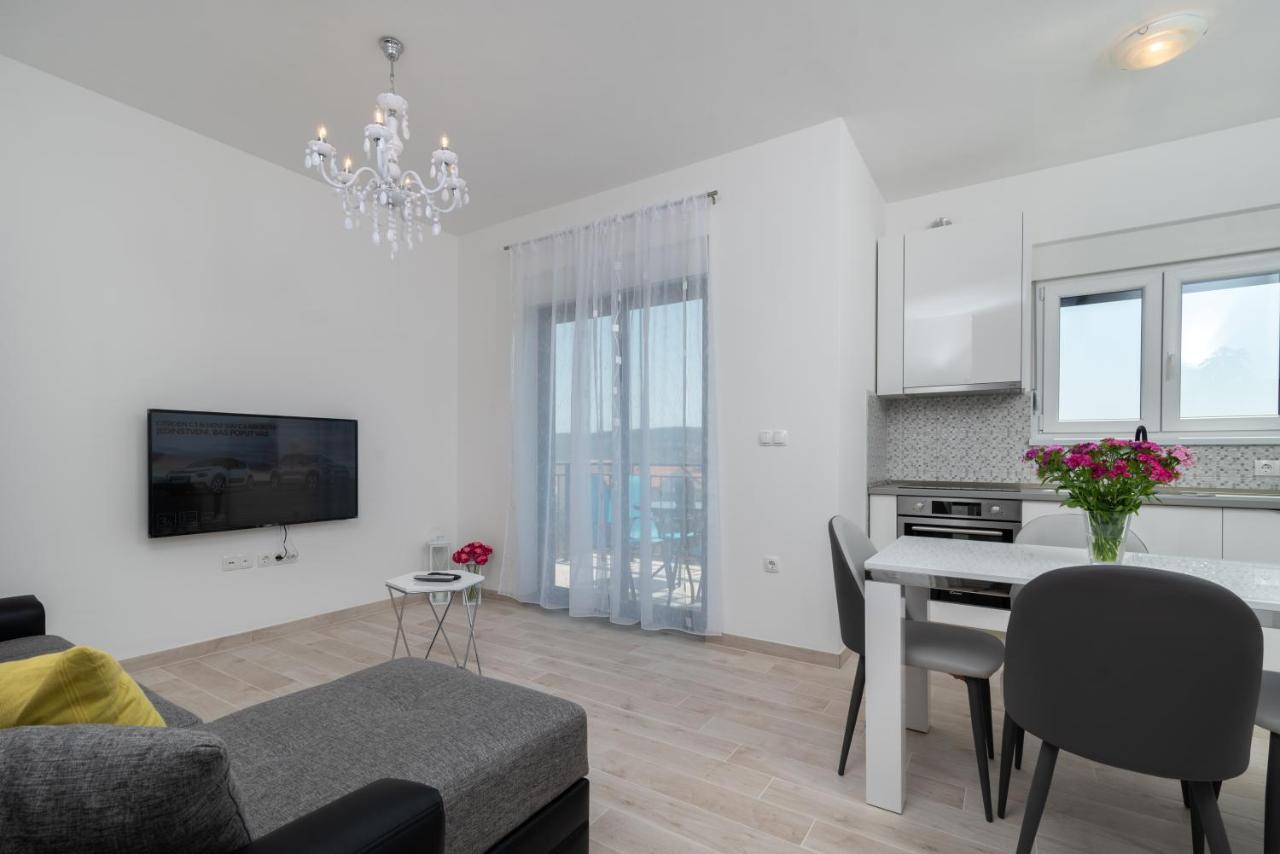 Pjer Apartment Trogir