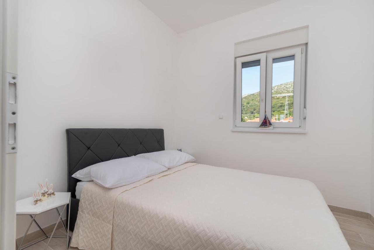 Pjer Apartment Trogir